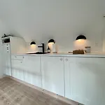 Strandby 1847 Bed & Breakfast